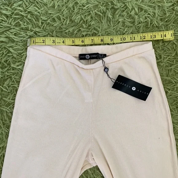 Daisy Street cream wide leg pants - Picture 3 of 5